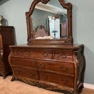 Sale Photo Thumbnail #127