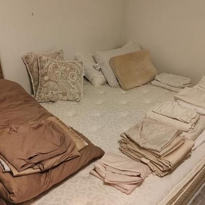 Sale Photo Thumbnail #17