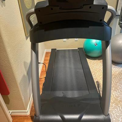 TRUE Fitness Performance 300 Treadmill – Commercial Grade, Home Gym Use