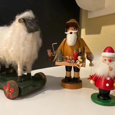 Erzgebirge German Wooden Christmas Figures & Pull Toy Sheep (Set of 3)