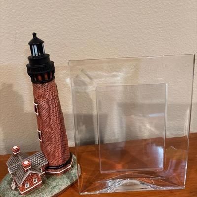 Lighthouse Figurine – Geo. Z. Lefton Currituck, NC 1875 – 1996 – Coastal Décor + Glass Vase