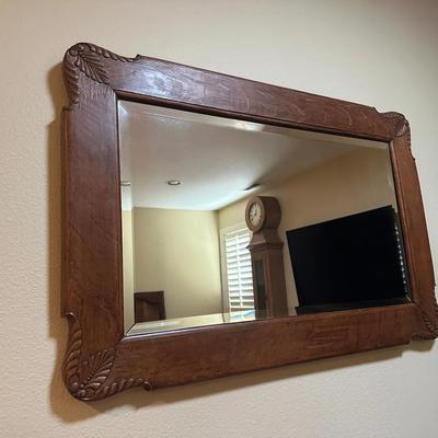Vintage Solid Wood Wall Mirror with Hand-Carved Corner Details – Traditional Style
