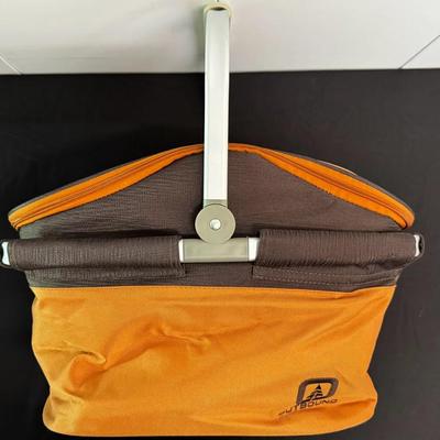 Outbound Insulated Picnic Basket Set with Tableware & Wine Glasses – Folding Handle, Complete Kit