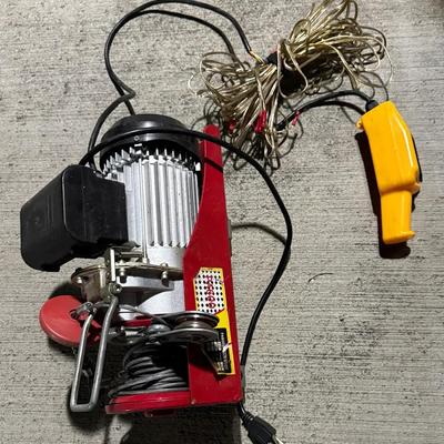 PA600 Electric Wire Rope Hoist / Winch w/ Pendant Control