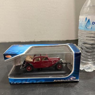 Sale Photo Thumbnail #3