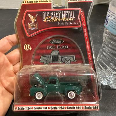 Sale Photo Thumbnail #250