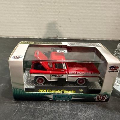 Sale Photo Thumbnail #163