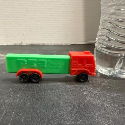 Sale Photo Thumbnail #35