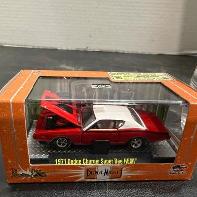 Sale Photo Thumbnail #145