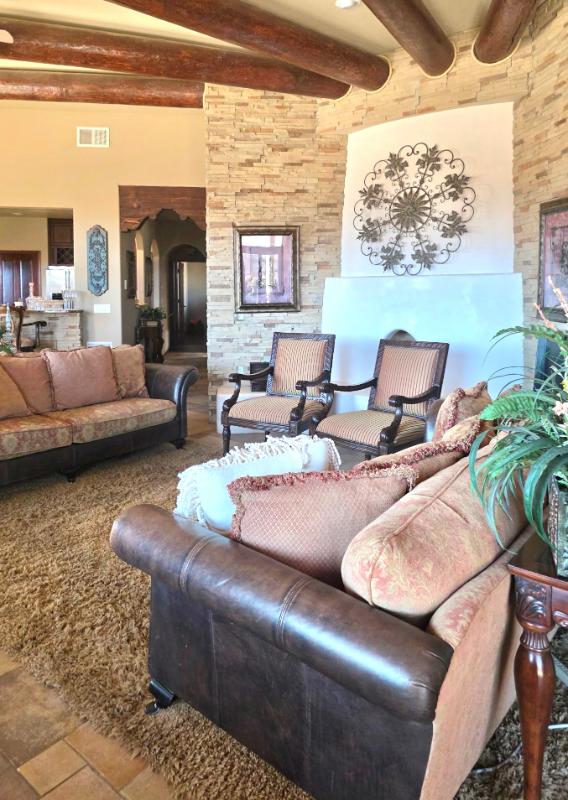 Sale Photo Thumbnail #9