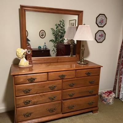 Sale Photo Thumbnail #117