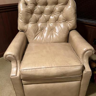 Sale Photo Thumbnail #182