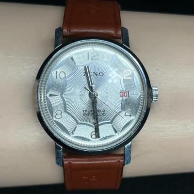 Sale Photo Thumbnail #243