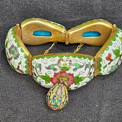 Sale Photo Thumbnail #79