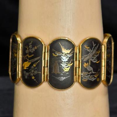 Sale Photo Thumbnail #23