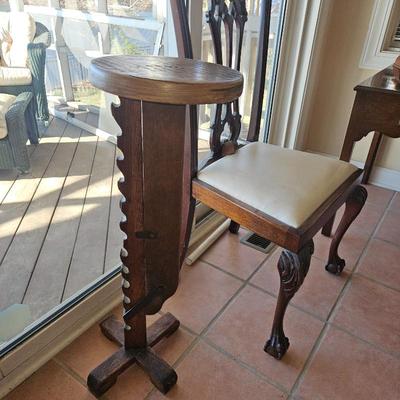 Sale Photo Thumbnail #16: Adjustable stand