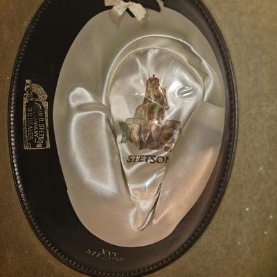 Sale Photo Thumbnail #106