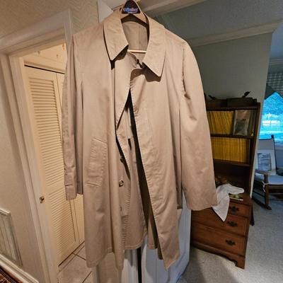 Sale Photo Thumbnail #87: London Fog Trench