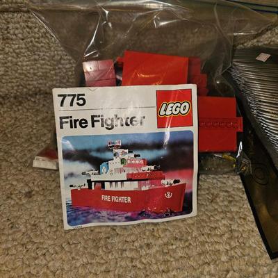 LEGO 775 Fire Fighter