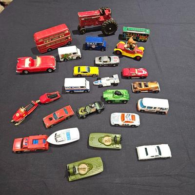 Sale Photo Thumbnail #18: Vintage Matchbox and Hot Wheels