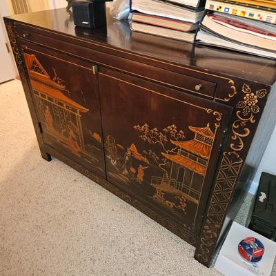 Sale Photo Thumbnail #58: Oriental style cabinet