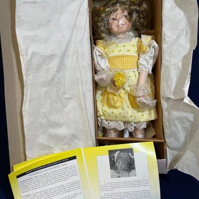 Aston-Drake "Sunshine And Lollipops" By Dianna Effner, NIB, COA