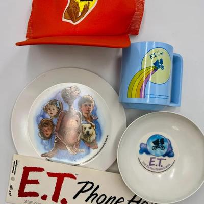 1982 E.T. The Extra Terrestrial Movie Memorabilia Trucker Cap Bumper Sticker