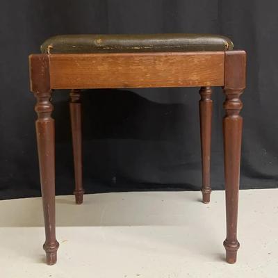 Singer Sewing Machine Seat with Storage