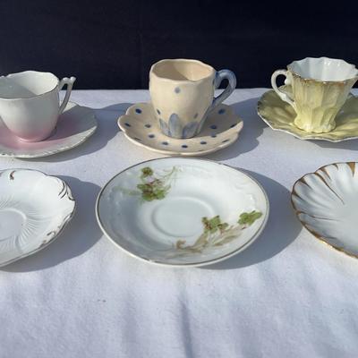 Tea Cups & Saucers - Sets & Alone