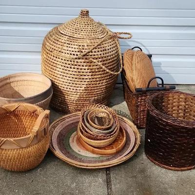 Basket Mystery Lot 