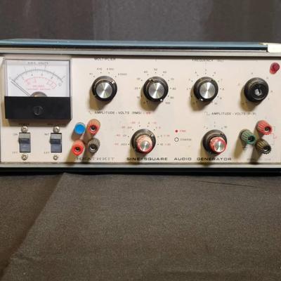 Heathkit IG-5218 | Sine/Square Audio Generator | Test & Measurement Equipment