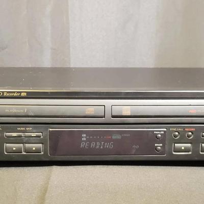 TEAC RW-CD22 | Dual CD Recorder | Audio Equipment