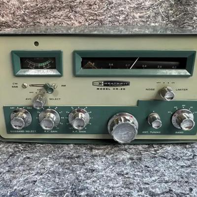 Heathkit HR-20 | Communications Receiver | Amateur Radio Equipment