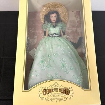 The Franklin “Gone With The Wind” Scarlett O’hara Vinyl Portrait