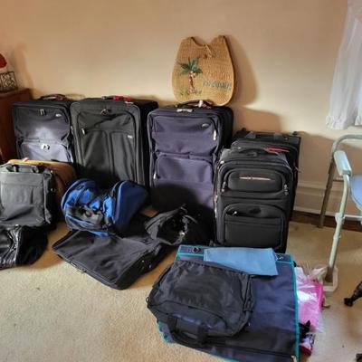 Sale Photo Thumbnail #136