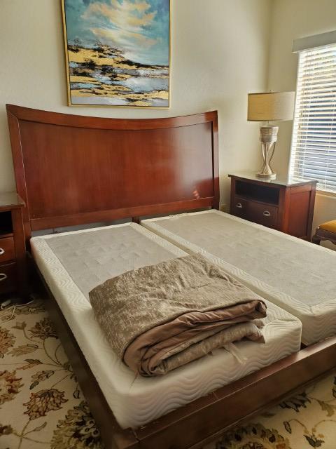 Sale Photo Thumbnail #37