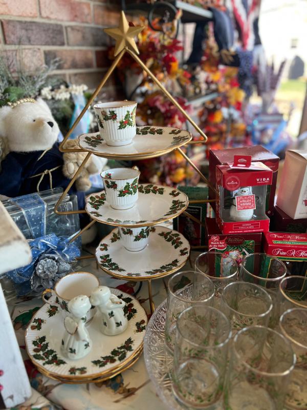 Sale Photo Thumbnail #228