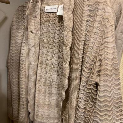 Sale Photo Thumbnail #201