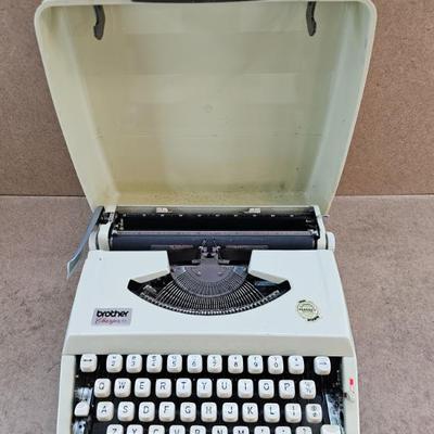 Sale Photo Thumbnail #88