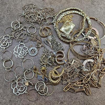 Sale Photo Thumbnail #58