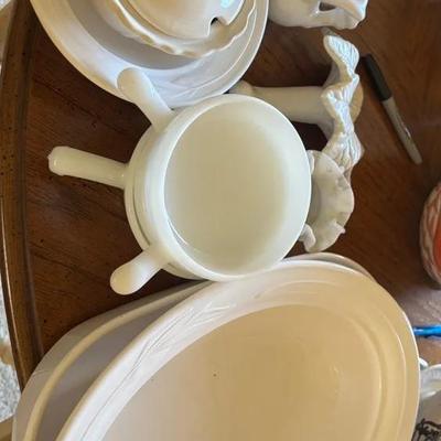 White Milk Glass and Ceramic Tableware Lot with Bowls, Plates, and Decorative Accessories