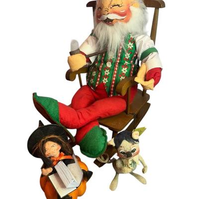 Large Annalee Vintage Santa Figure in Wooden Rocking Chair with Mini Figurines 