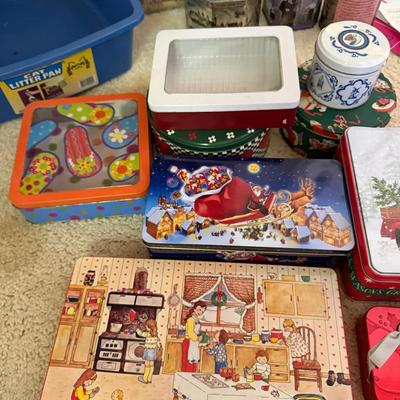 Assorted Vintage & Decorative Christmas Cookie & Candy Tins (Multiple Pieces)