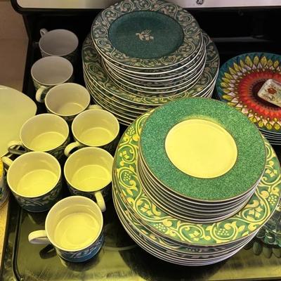 Sango Pavilion Green Floral Dinnerware Set with Plates and Mugs