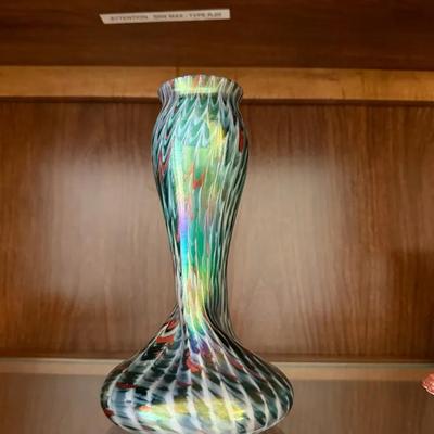 antique Art Nouveau iridescent art glass vase, possibly a Rindskopf or Kralik piece, featuring a dis