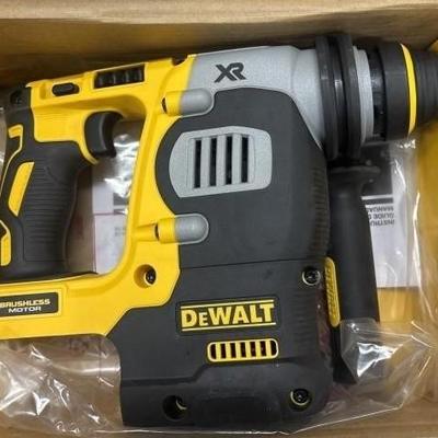 Sale Photo Thumbnail #104