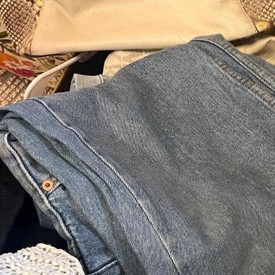 Sale Photo Thumbnail #7