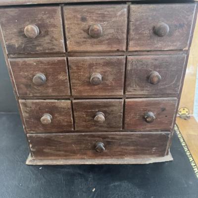 Sale Photo Thumbnail #144