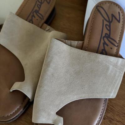 Sale Photo Thumbnail #34