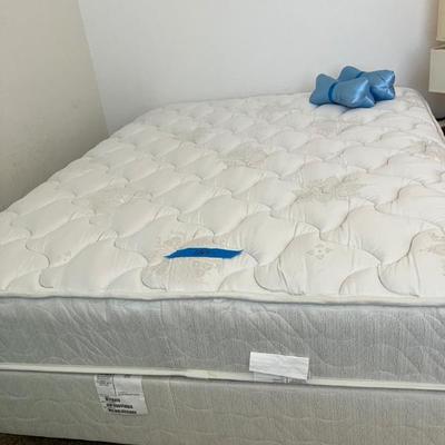 Sale Photo Thumbnail #23